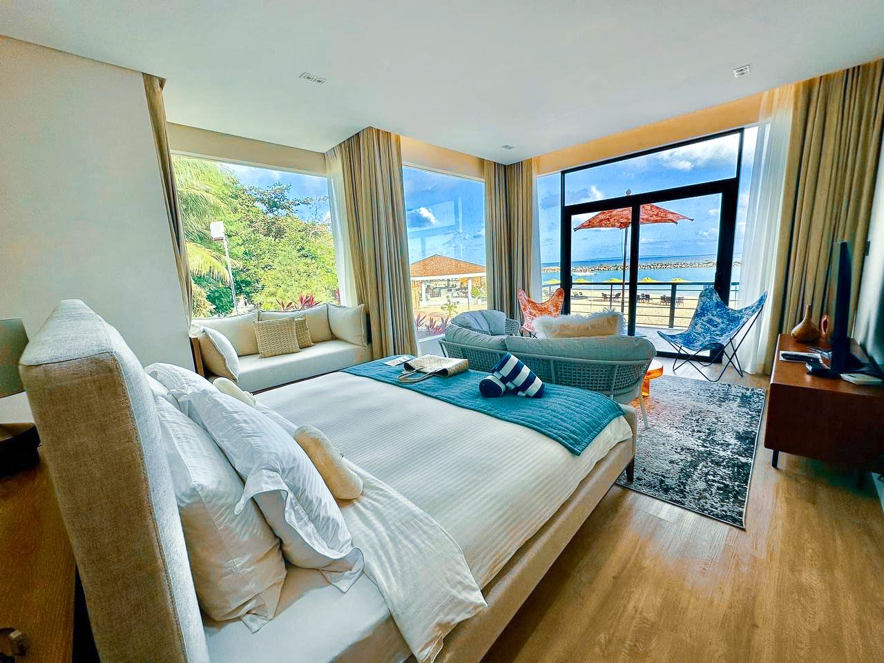 Misibis Bay (Albay)
