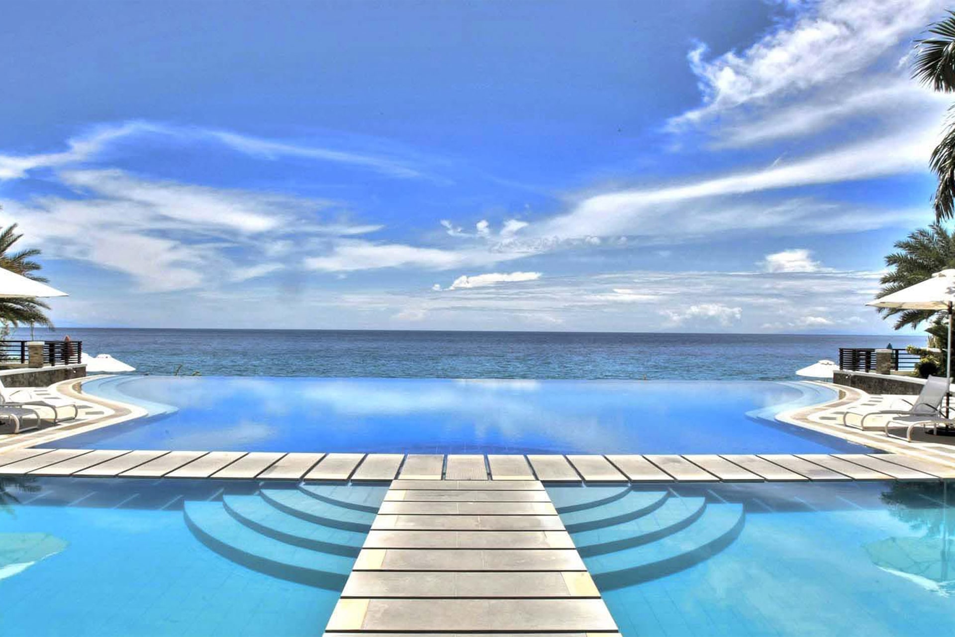 Acuatico Beach Resort (Batangas)